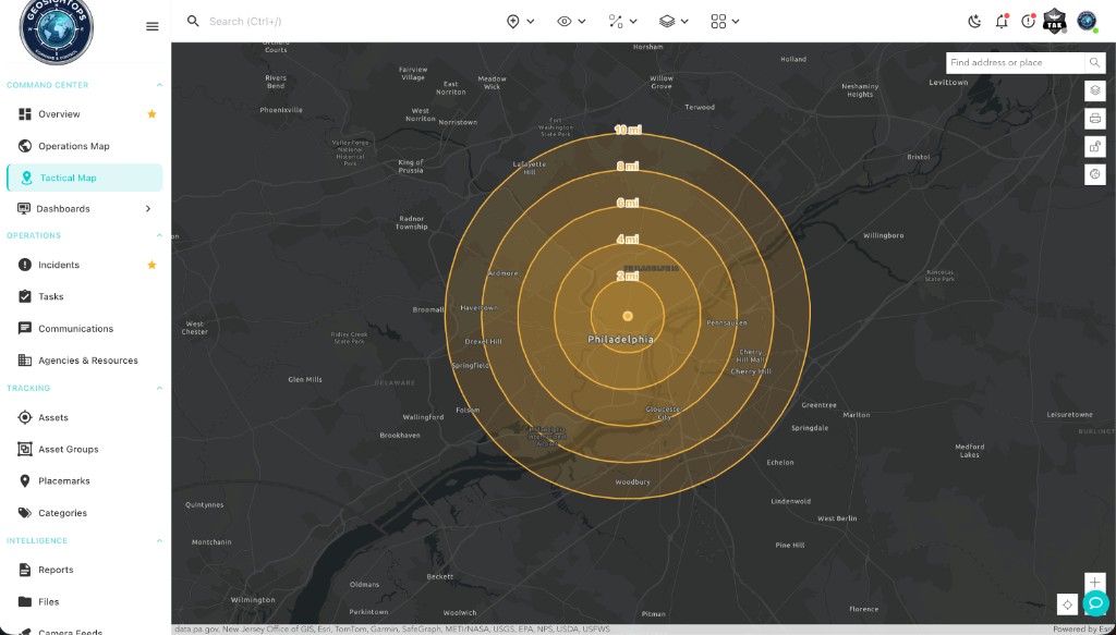 Range rings at 2–10 miles, Philadelphia